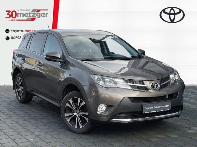 Toyota RAV4 2.2 D-4D 4X4 Edition 2014 +Kamera +Sitzheiz