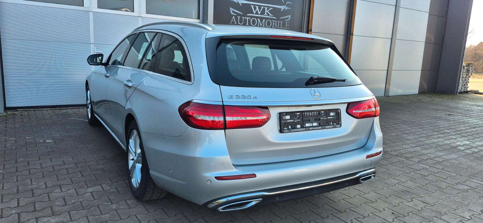 Mercedes-Benz E220d AVANTGARDE*9G-TRONIC*TEILLEDER*AHK*KAM*AMB