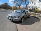 Volvo S60 2.4 Benzin 2006  140 PS - Volvo: 140