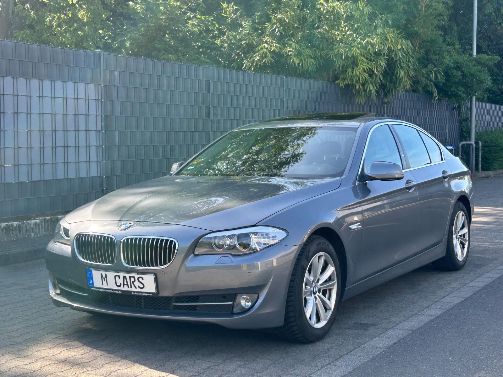BMW 520iA + NUR 51 TKM + NAVI + HuD + SD + XENON +