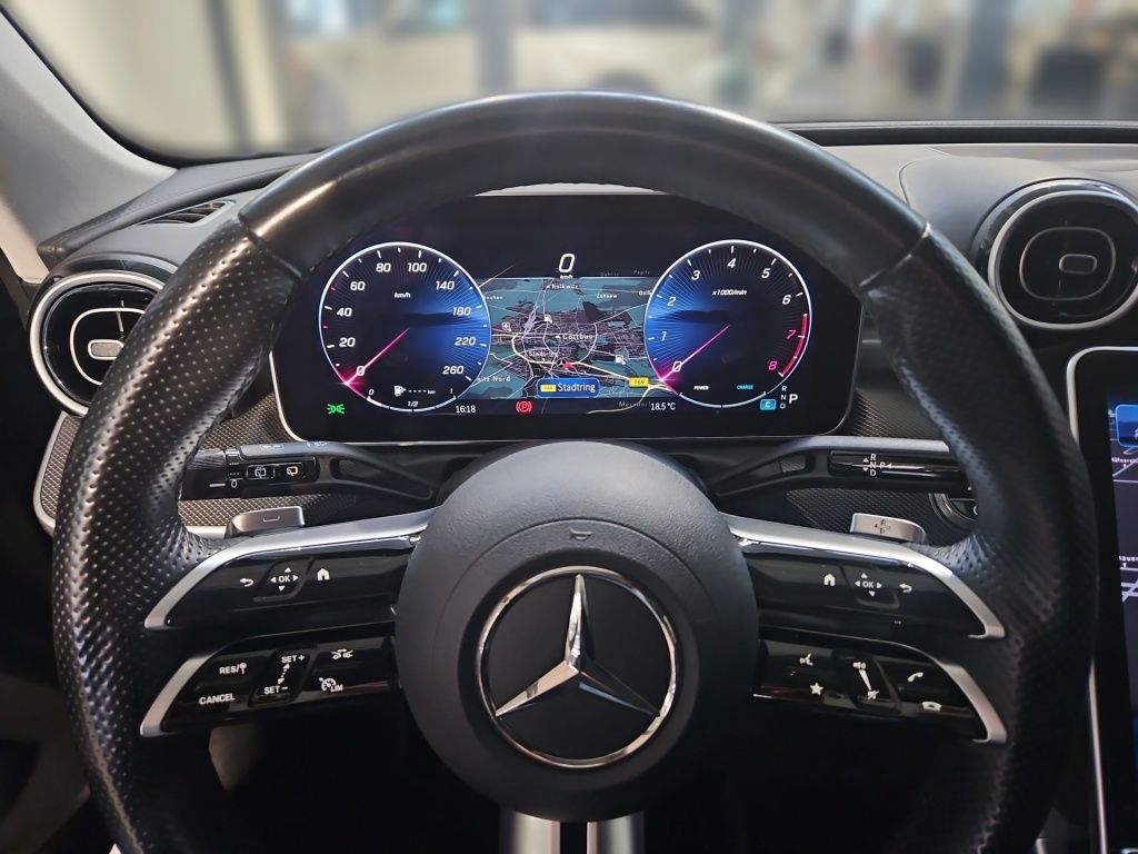 Fahrzeugabbildung Mercedes-Benz C 180 T AMG AHK Totwi. LED SHZ KAM Sport Ambie.