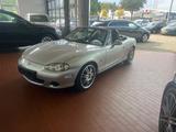 Mazda 2 Lim. 1.25 Comfort - Mazda 2: Cabrio