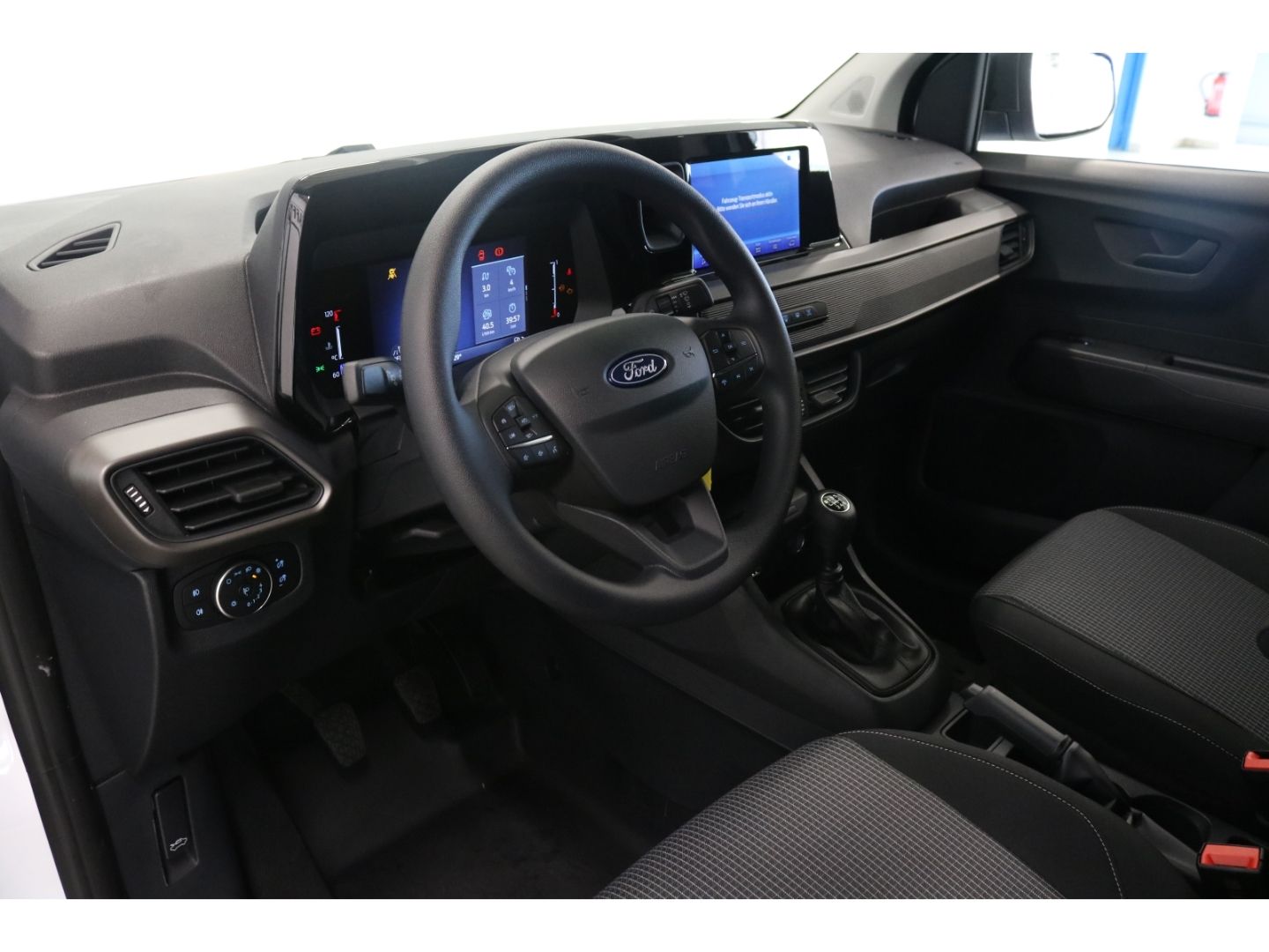 Fahrzeugabbildung Ford Transit Courier Trend 1.0 EcoBoost EU6e Apple Ca