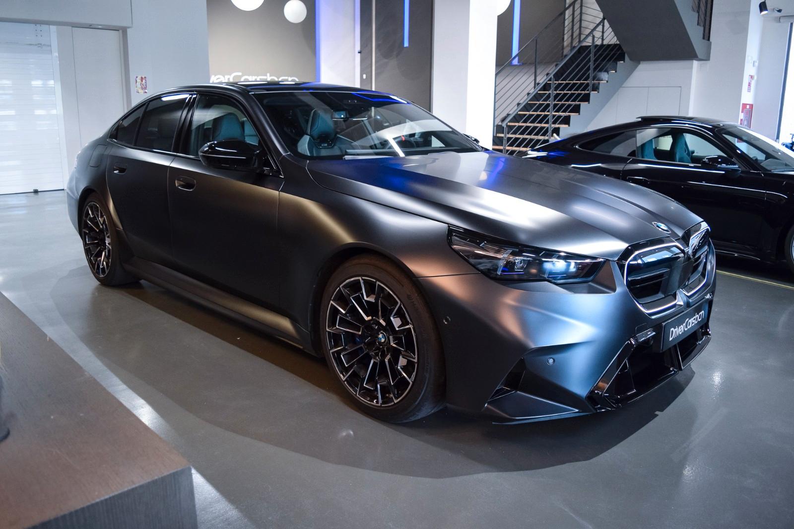 BMW M5 - COMFORT PACK - BOWER&WILKINS DIAMON-20"/21"