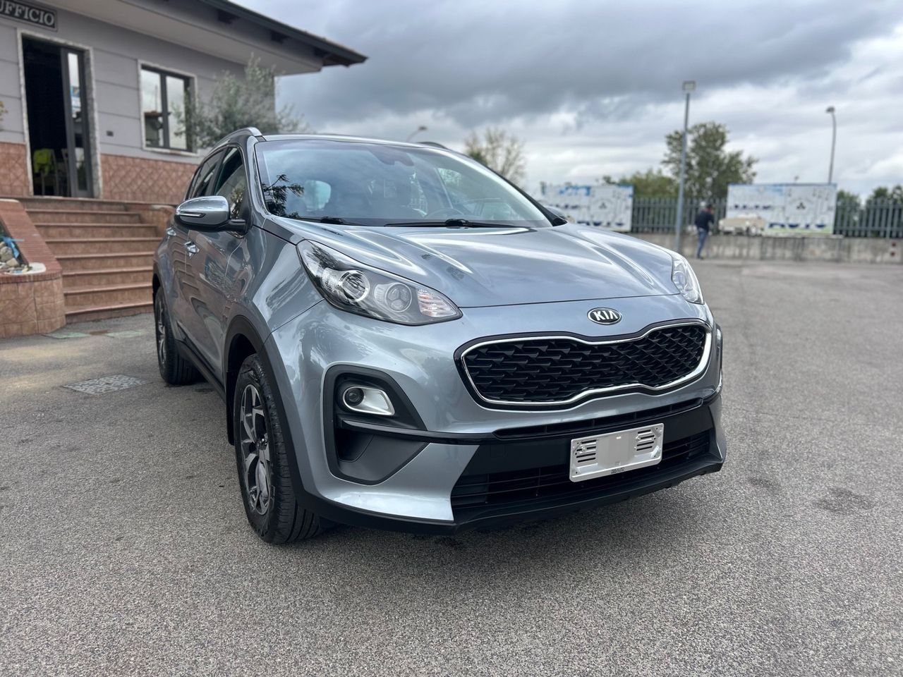 Kia Sportage 1.6 CRDI 115 CV 2WD imagem 3