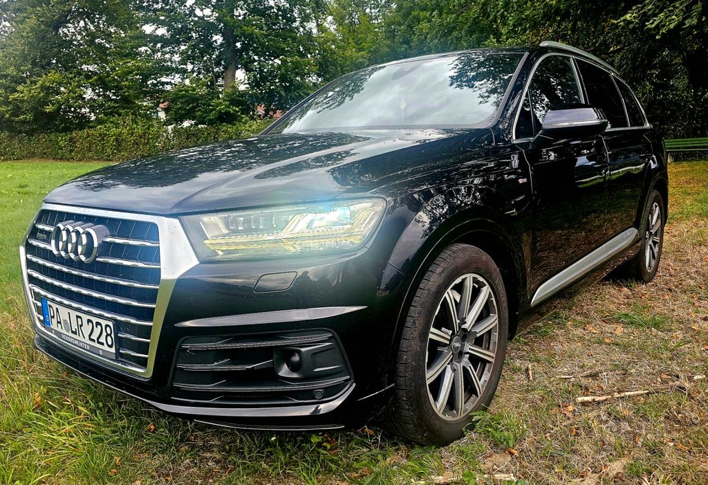 Image of Audi Q7
