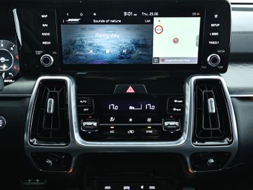 KIA Sorento - 12