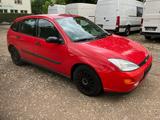 Ford Focus 1.4 Trend 97TKM MOTOR GETR. gut -kaum Rost - Ford aus 1999: Ka