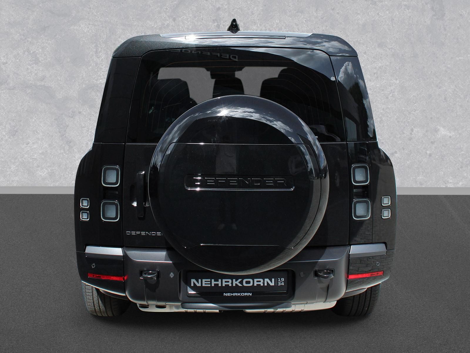Fahrzeugabbildung Land Rover Land Rover Defender 130 D350 X-Dynamic SE