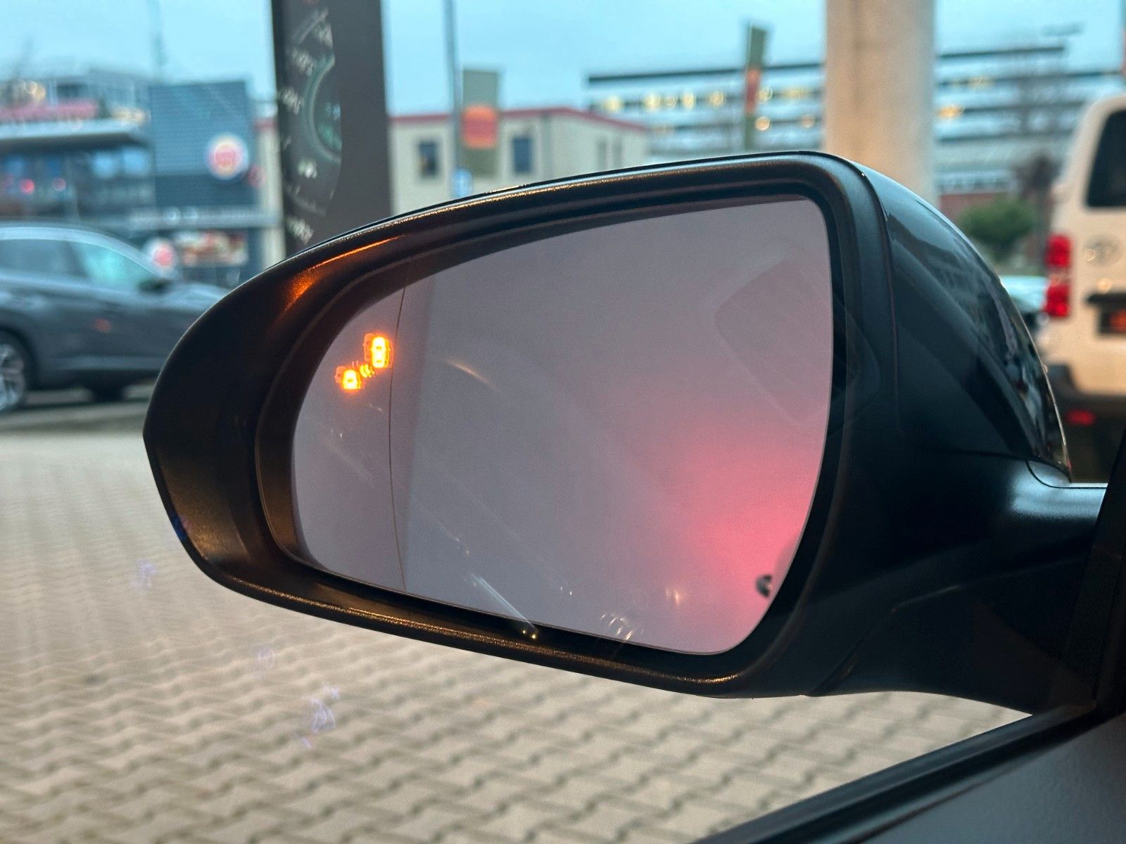 Fahrzeugabbildung Hyundai i30 N-Line Kombi 140PS Panorama/Sitzpaket!