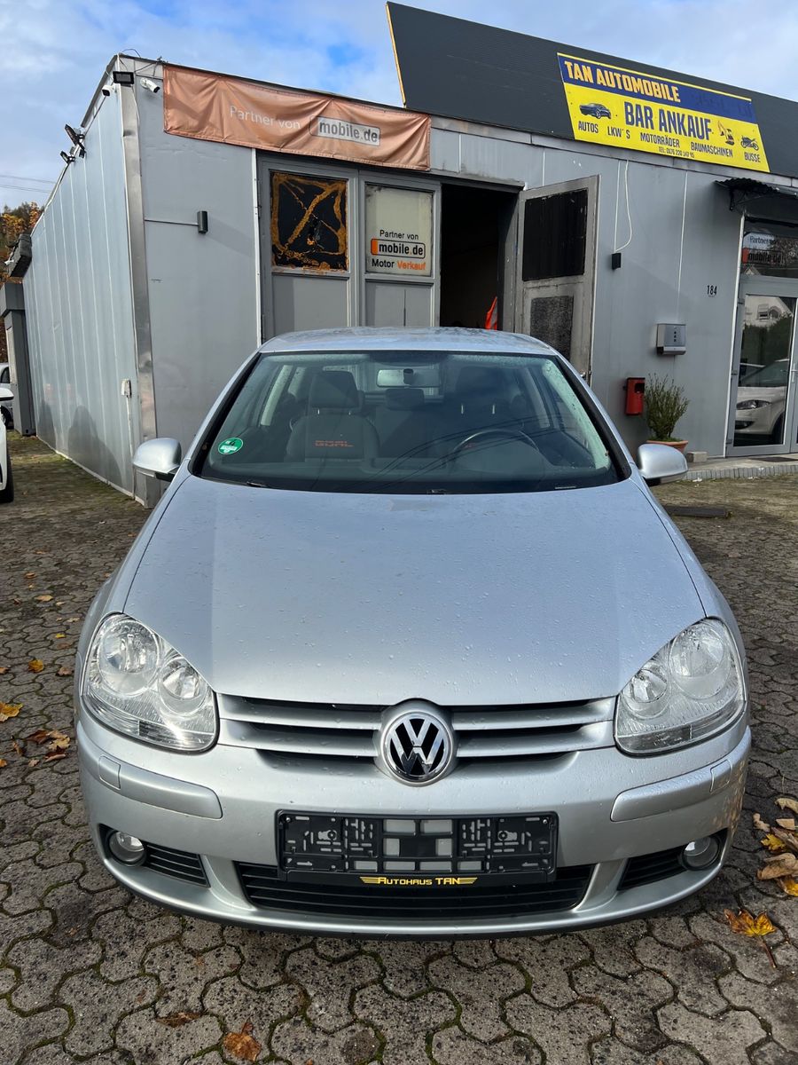 Fahrzeugabbildung Volkswagen Golf V Lim. 1.4 Goal