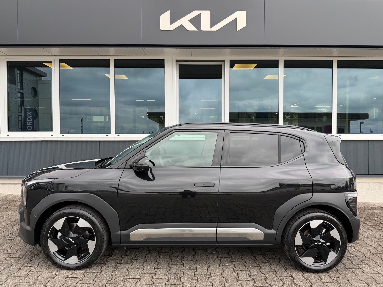 Fahrzeugabbildung Kia EV2 42.2 5S EARTH WIC TEC DWP DES