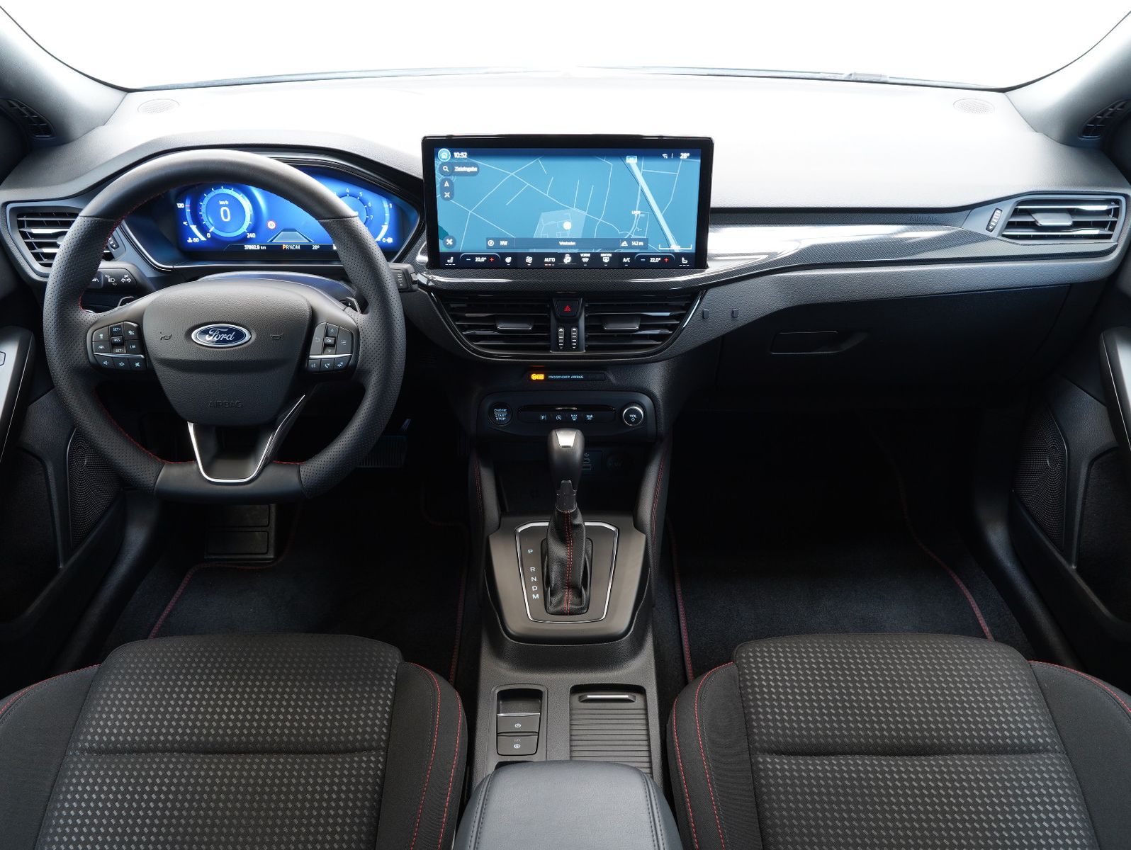 Fahrzeugabbildung Ford Focus Turnier ST-Line X 1.0 EcoBoost Mild-Hybrid