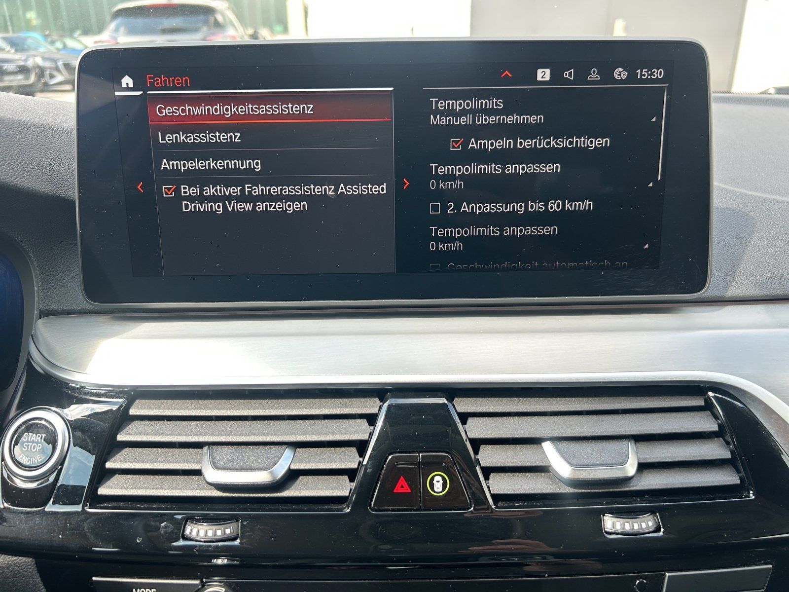 Fahrzeugabbildung BMW 520d Aut./LASER/KAMERA/LIVE-COCKPIT/ACC/HUD/