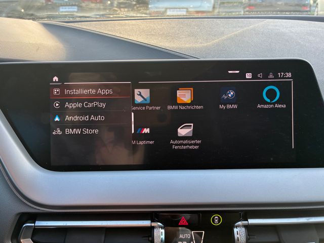 Fahrzeugabbildung BMW 218d Gran Coupé >NAV/AHK/LED/18Zoll Alu<