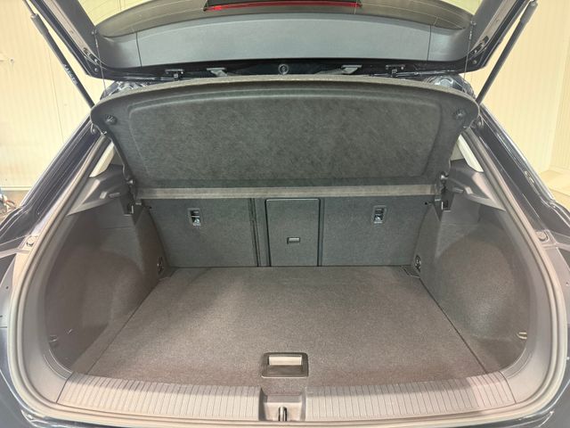 T-Roc Style 1.5 TSI IQ.LIGHT NAVI ACC