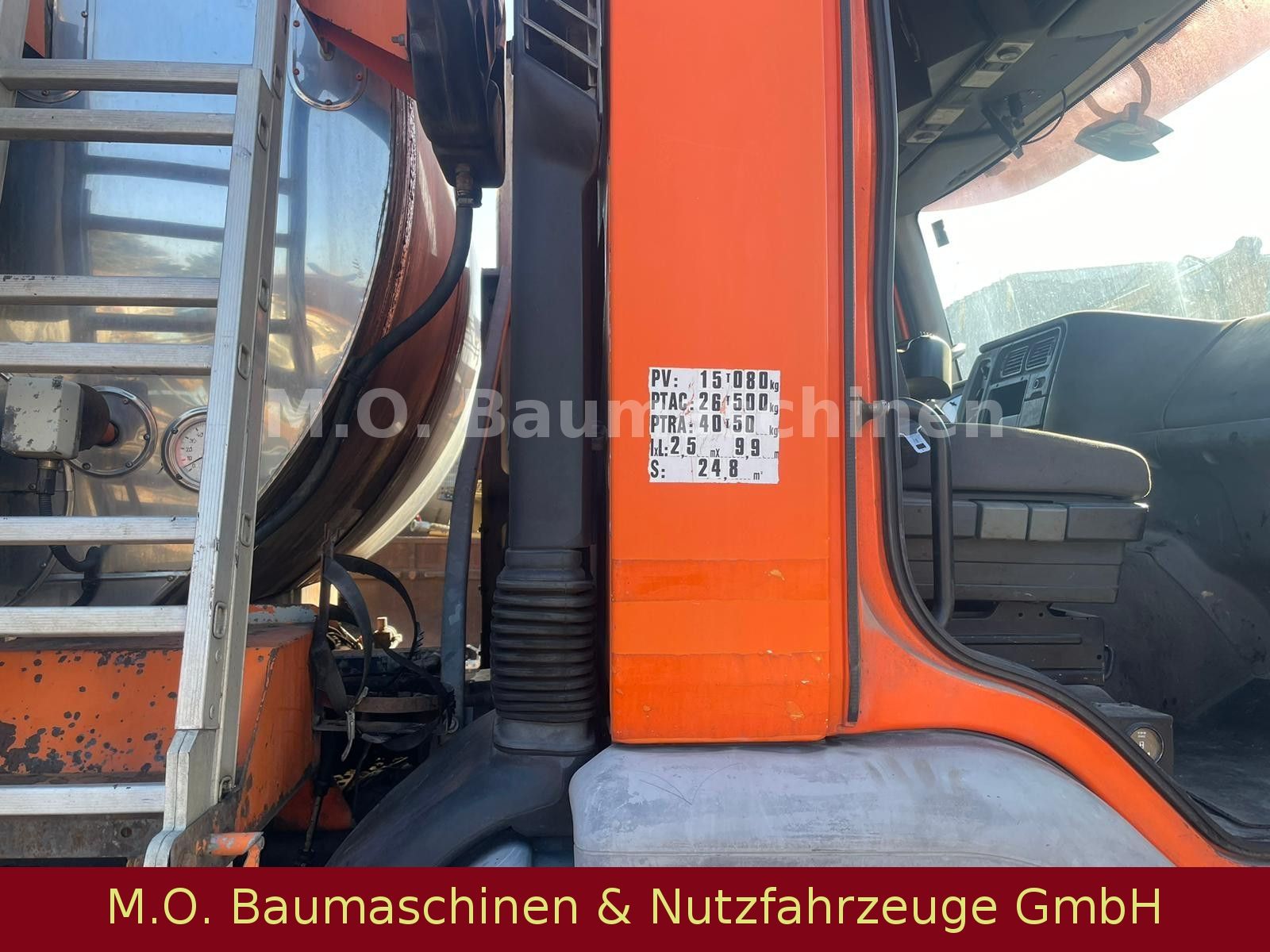 Fahrzeugabbildung Renault Premium 370 dci / Asphalt-Bitumen-Sprayer / 6x2