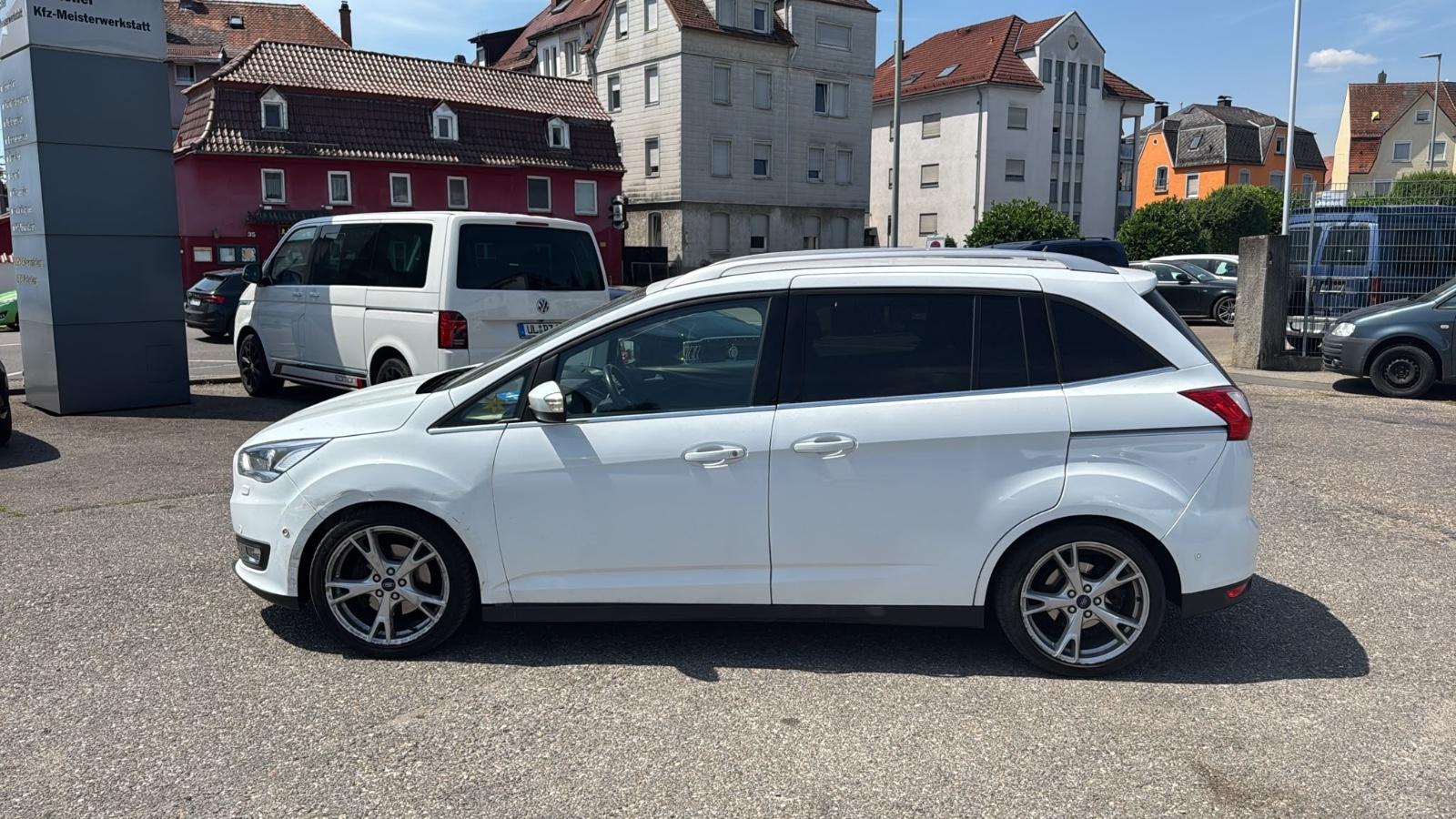 Ford Grand C-Max Grand C-MAX TitaniumE6,usw.