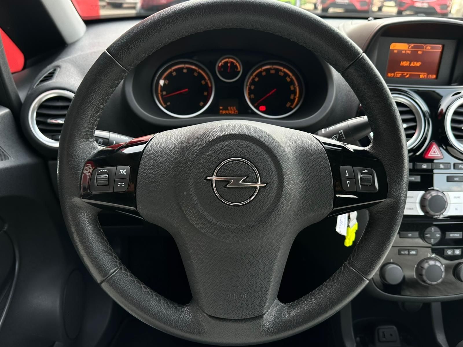 OPEL Corsa 1.4 INNOVATION* SHZ#LH#TEMPO#KLIMA#PDC#BT - Image 11