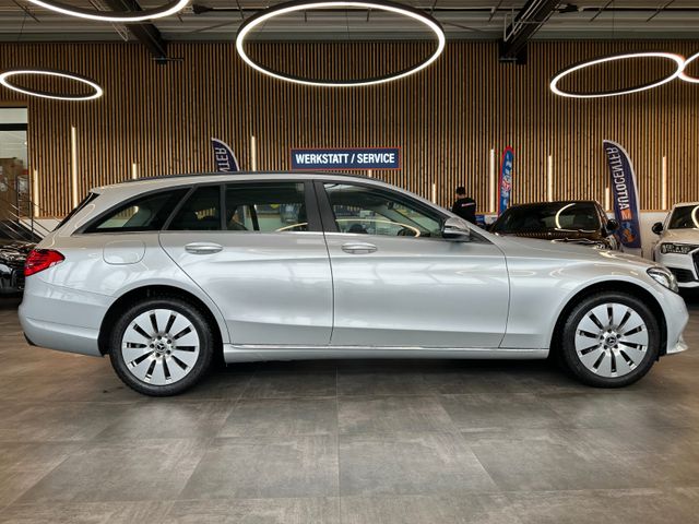 Mercedes-Benz C 220 *Keyless*Memory*PDC*ACC*AHK*SpurHT*NAVI*