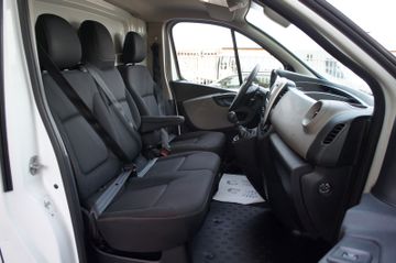 Renault Trafic - 12
