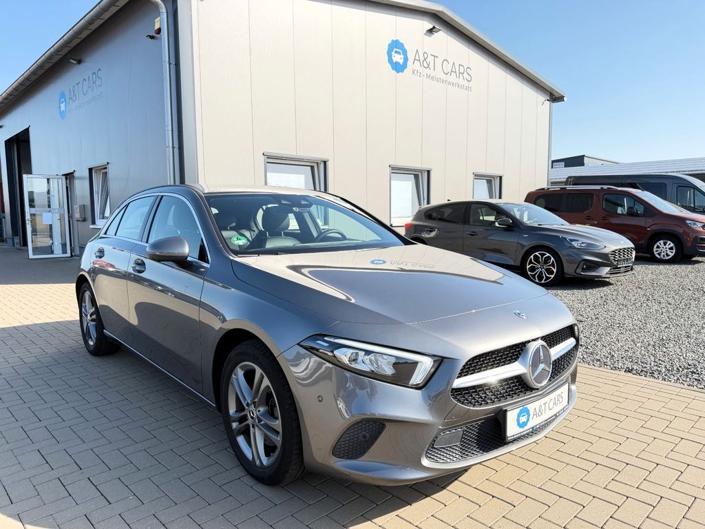 Image of Mercedes-Benz A 220