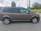 Volkswagen Touran 7 sitzer  2.5 motor - Volkswagen Touran: 5.2
