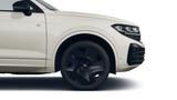 Volkswagen Touareg R 3.0 V6 Hybrid 4M AHK*LUFT*LEDER*21ZOLL - : Beige, Panorama-Dach, Geländewagen