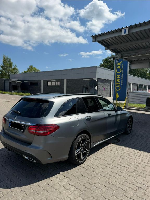 Image of Mercedes-Benz C 220