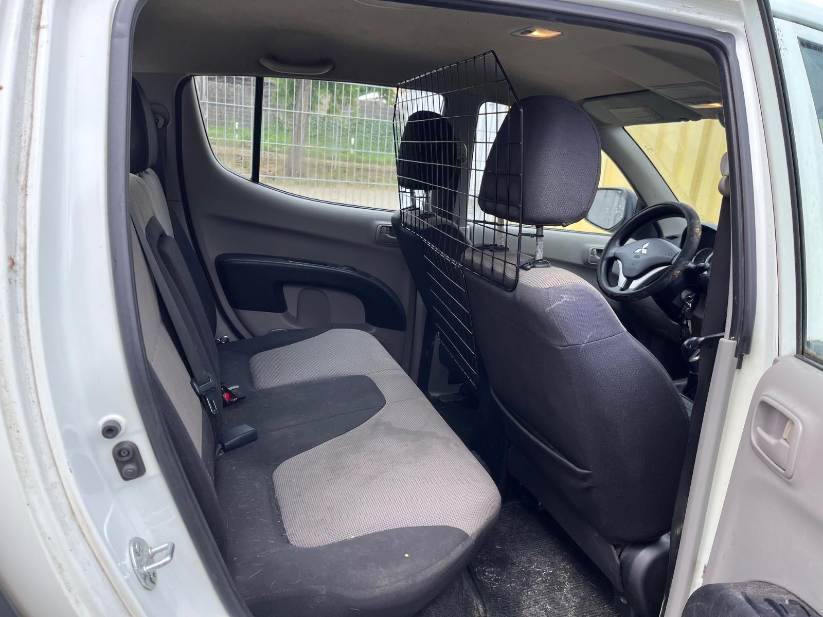 Mitsubishi L200 Inform Doppelkabine 2WD