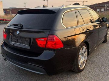 BMW 320 - 6