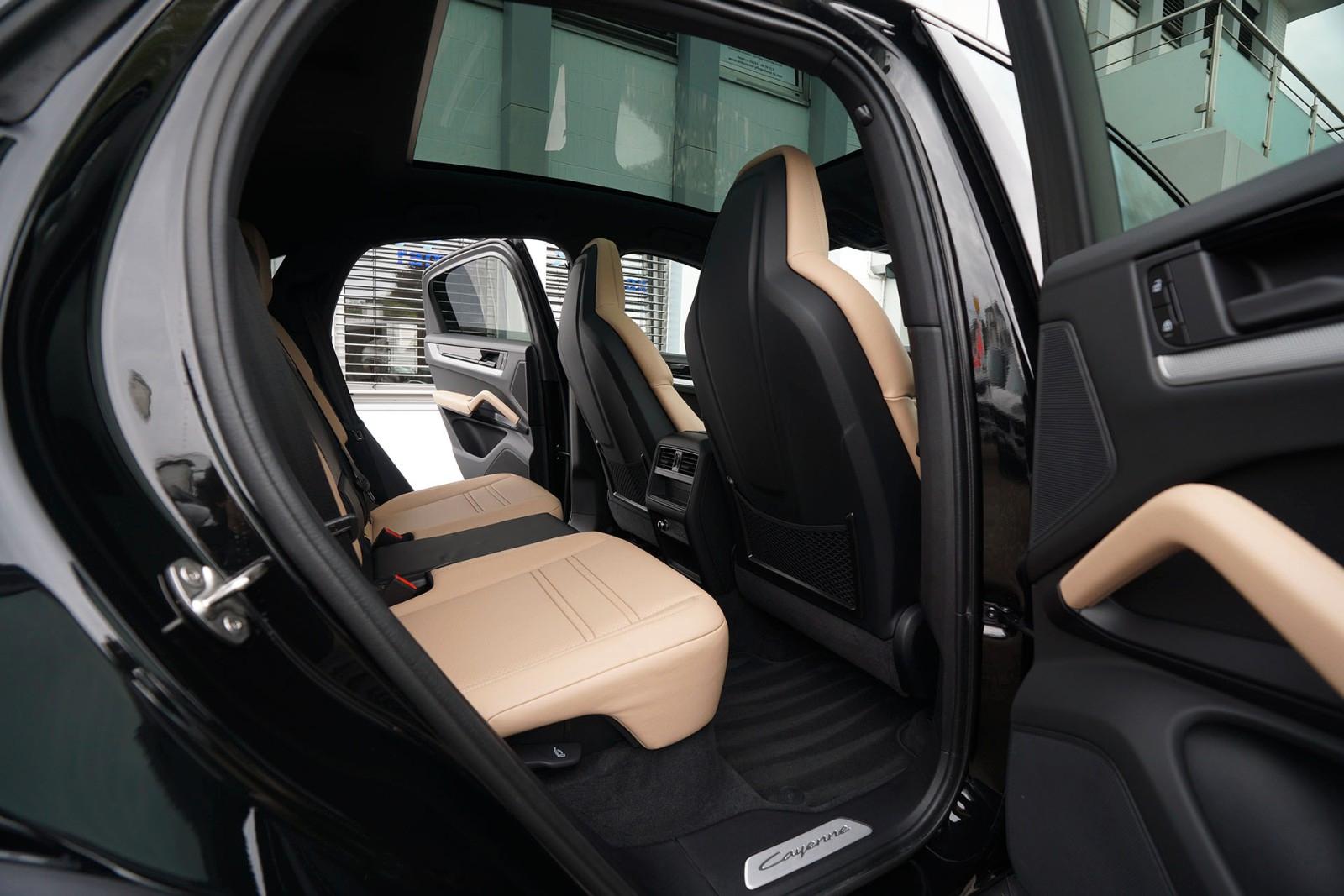 Porsche Cayenne Coupe SPORTDESIGN-INNO-LUFTF.-22"-BEIGE