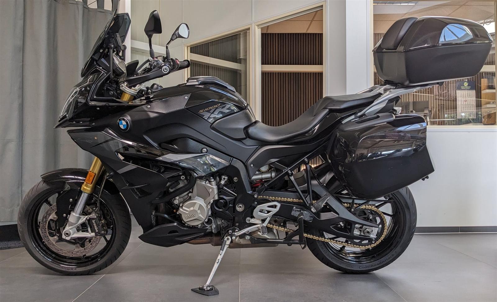 BMW S 1000 XR