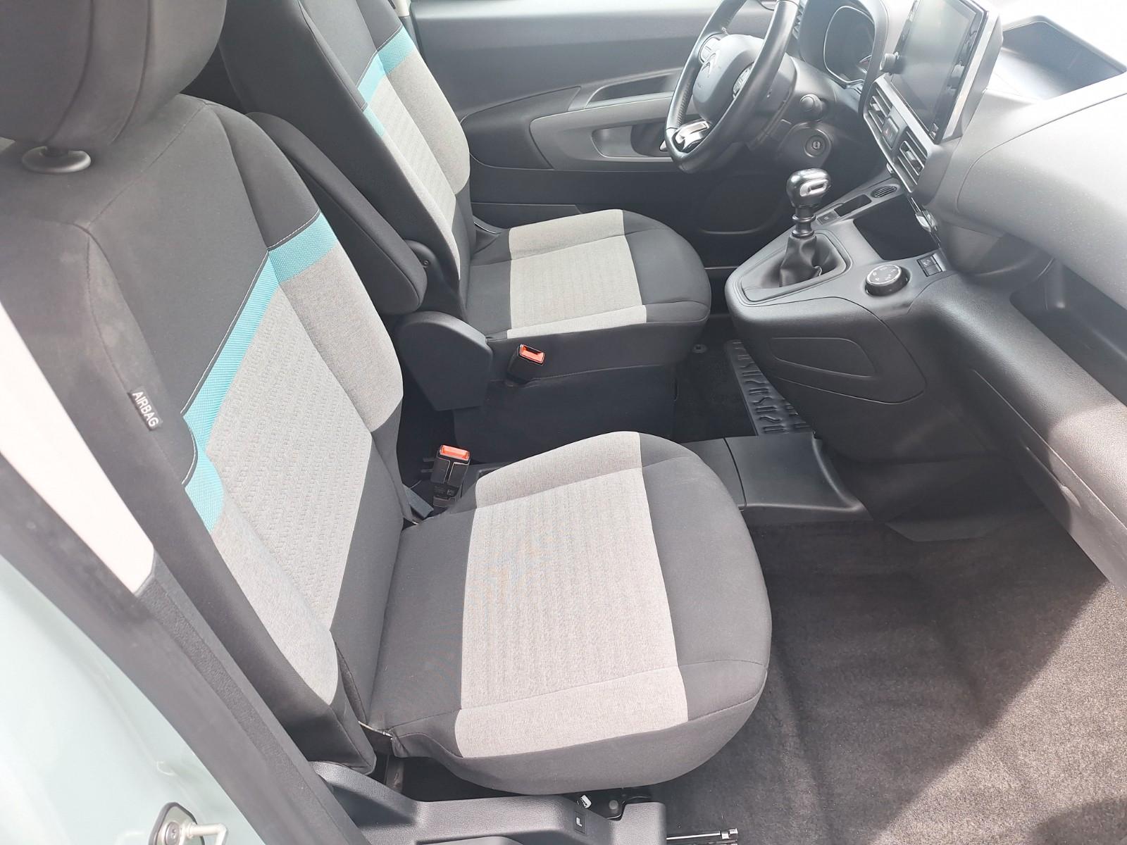 Citroën Berlingo Feel M NAVI DAB PDC RFK SHZ LMF GJR