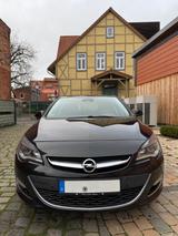 Opel Astra 1.4 Turbo ecoFLEX Exklusiv 103kW S/S E... - Opel Astra mit Benzin-Antrieb: E10