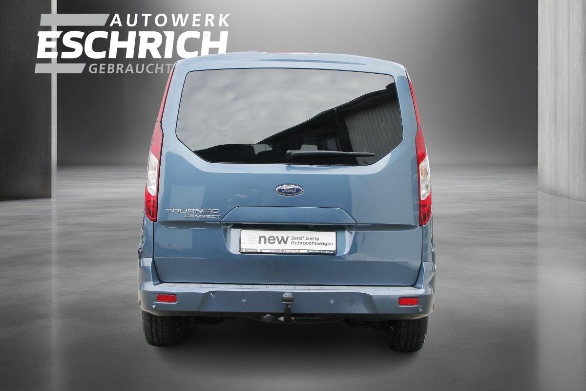 Fahrzeugabbildung Ford Tourneo Connect (CHC) Titanium
