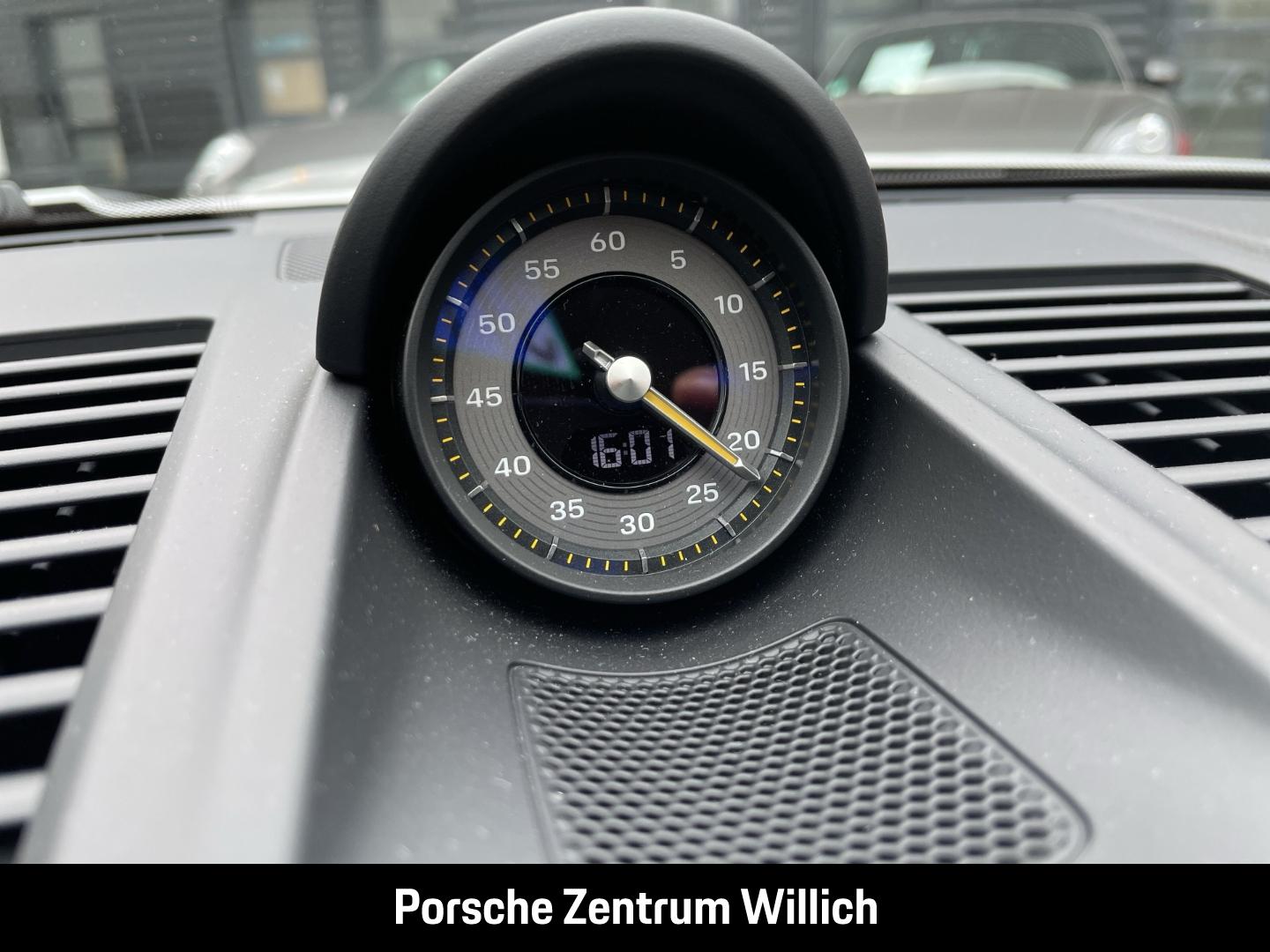Porsche 992 911 GT3 mit Touring-Paket Liftsystem-VA BOSE