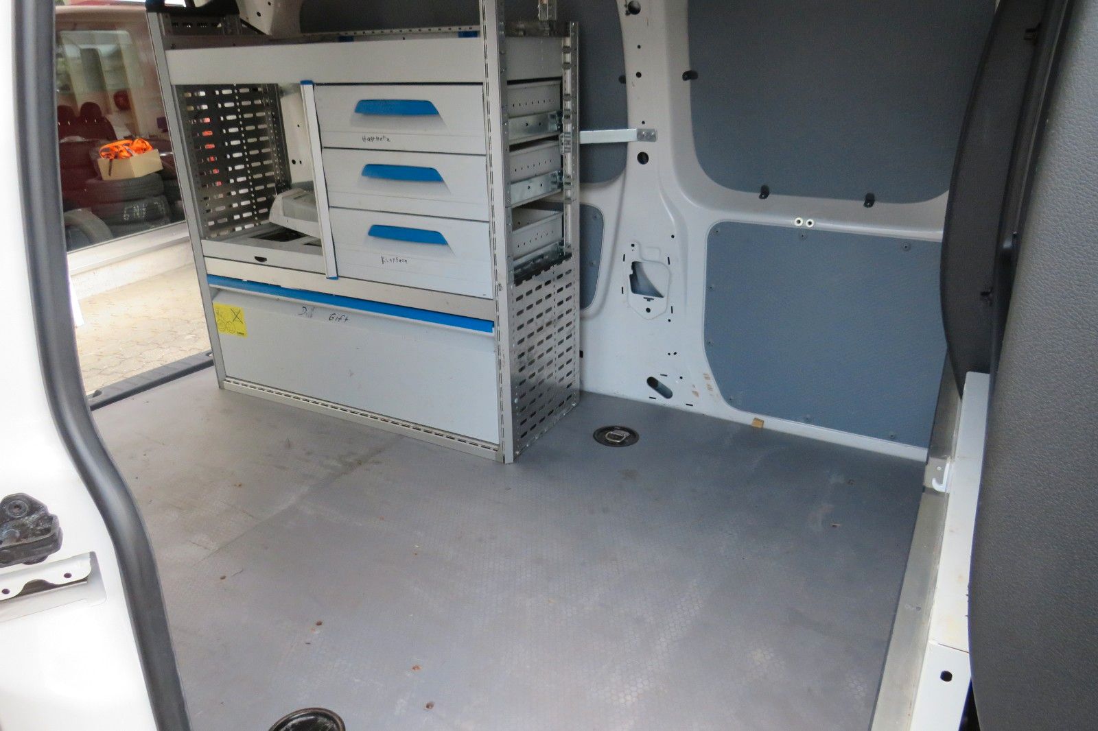 Fahrzeugabbildung Volkswagen Caddy MAXI Kasten LKW 2.0 TDI