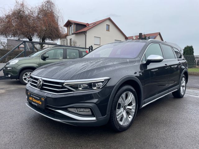 Volkswagen Passat Variant Alltrack  Navi Leder Leser Massag