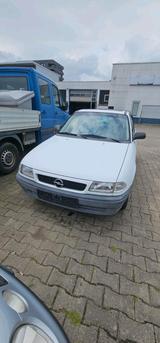 Opel Astra F weiß - Opel Astra: Weiß