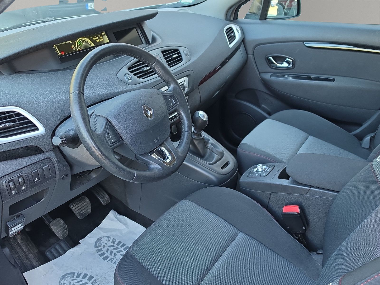Fahrzeugabbildung Renault Scenic III Xmod Paris