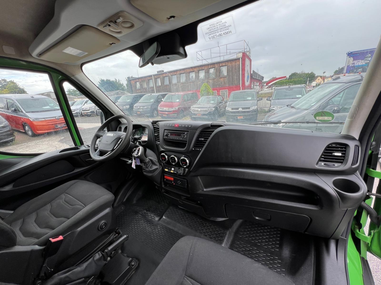 Iveco Daily Einzelkabine 50 C ./Verkaufsaufbau/Klima