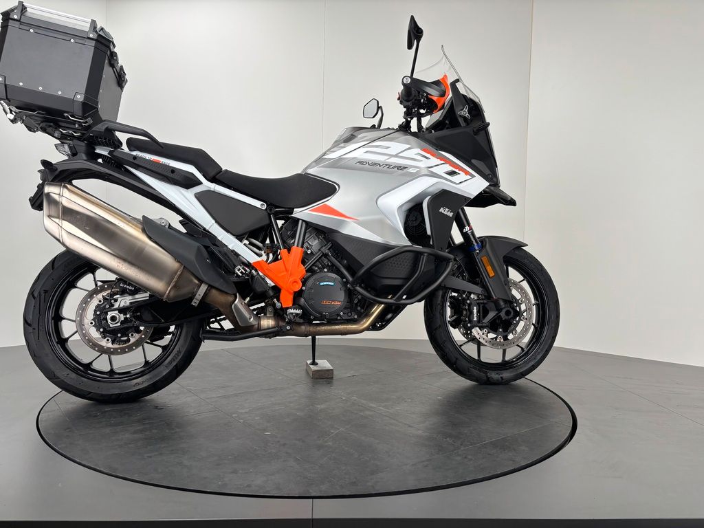 Fahrzeugabbildung KTM 1290 SUPER ADVENTURE S *TOPCASE *TOP-ZUSTAND