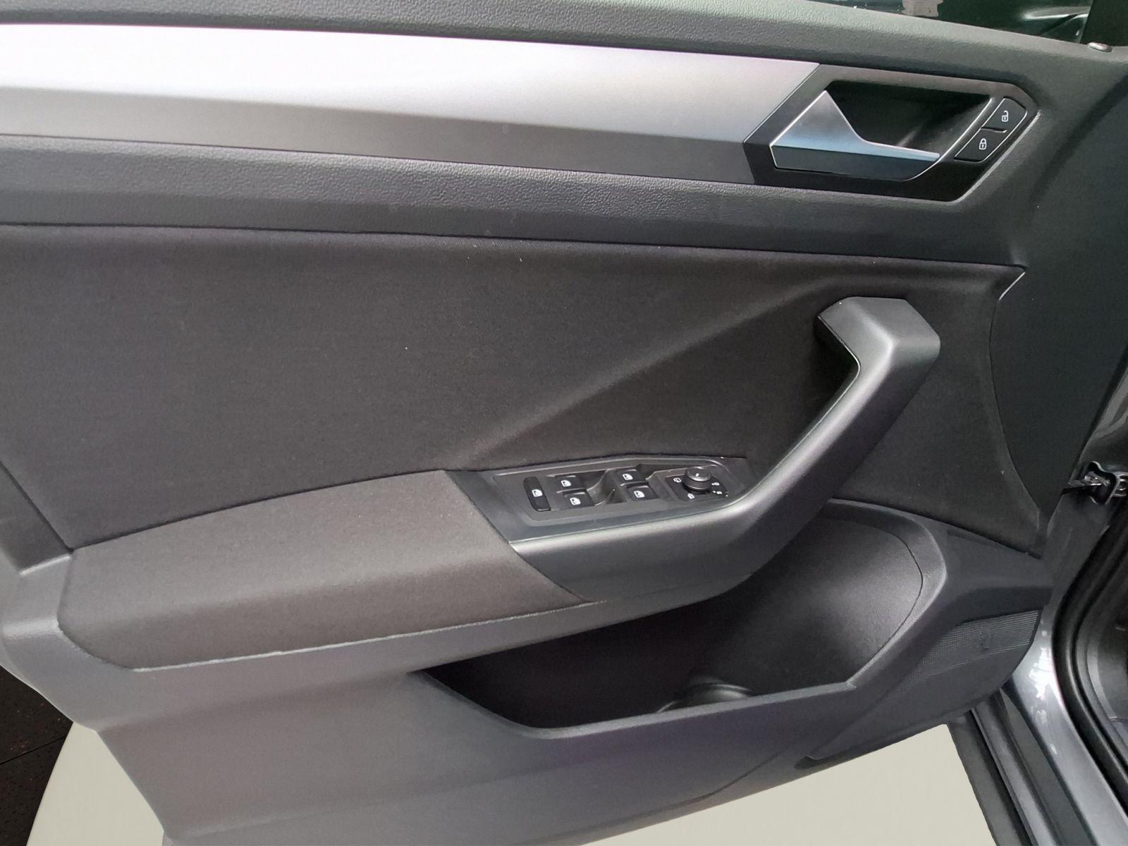 Volkswagen T-Roc Life 1.0 TSI 6-Gang, миниатюра 12