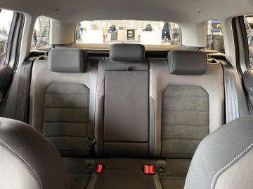 Volkswagen Golf VII Variant *ACC*NAVI*SHZ*PDC*LED*TOUCH*