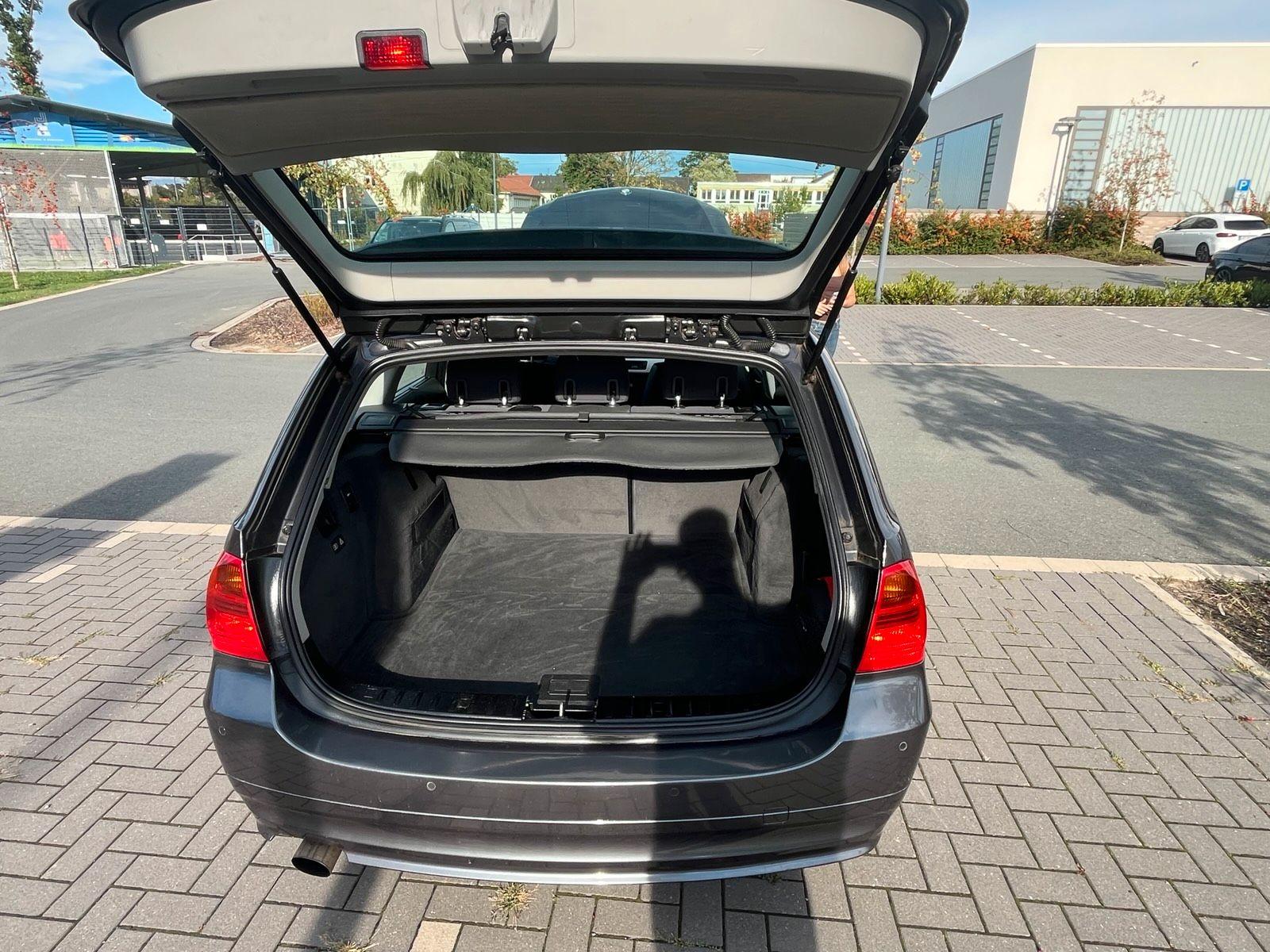 BMW 318 2006 — photo 10