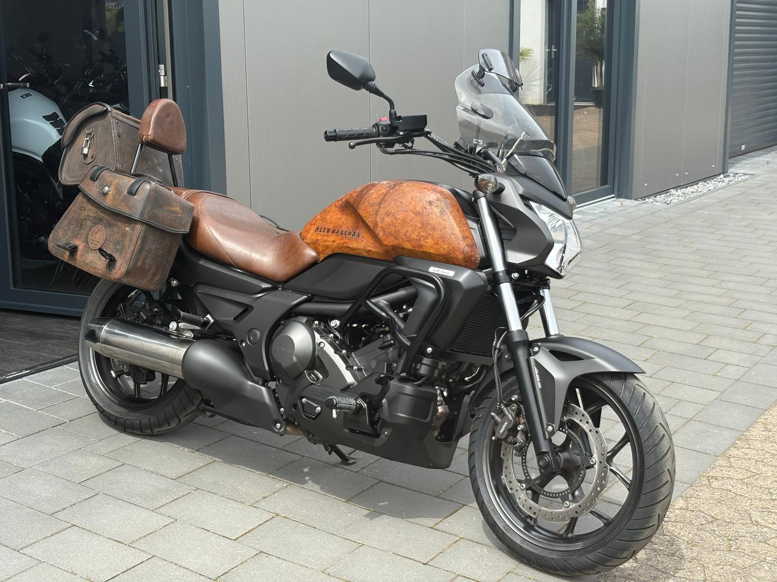Honda CTX 700 DCT *Einzelstück mit hochwertigen Umbau*