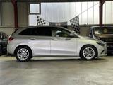 Mercedes-Benz B 200d+AMBIENTE+KAMERA+AHK+JUNGE STERNE GARANTI - Mercedes-Benz B 200 in Hannover