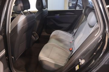 Volkswagen Passat 2.0 TDI Business AID+ACC+SIDE+360°+AHK