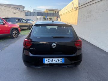 Volkswagen Polo - 5